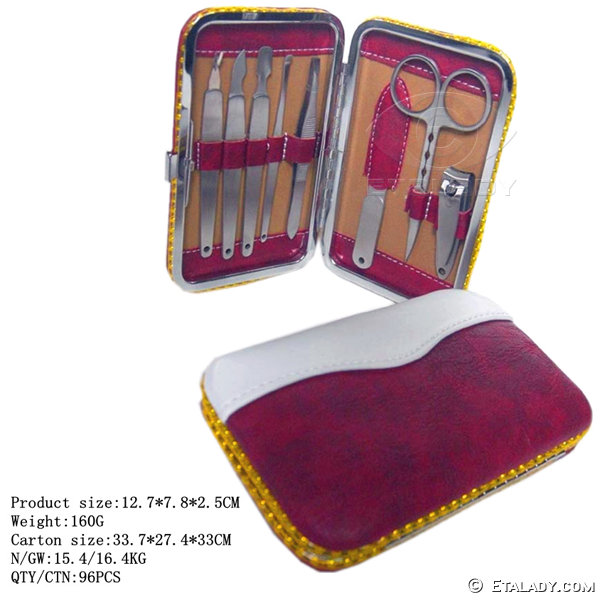 777 manicure set