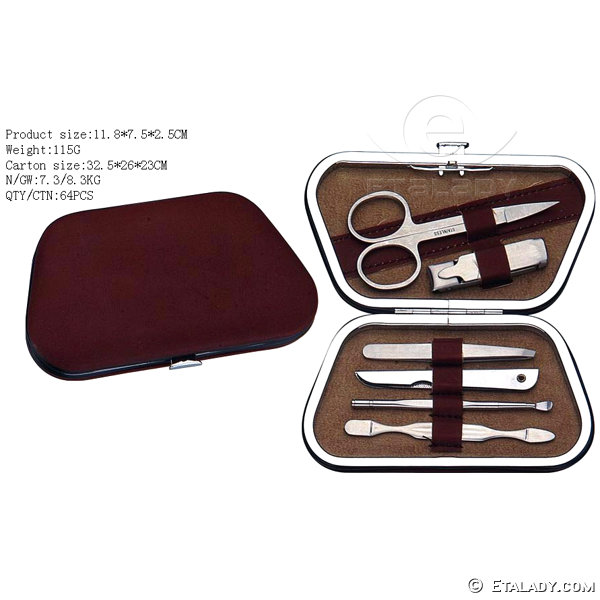compact manicure set