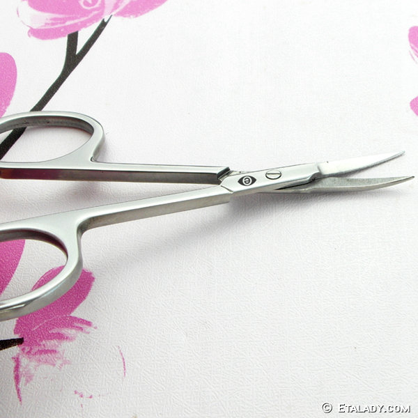 nail scissors